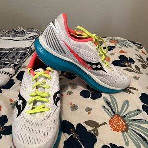 Men’s Size 12- Saucony Endorphin Speed White Mutant